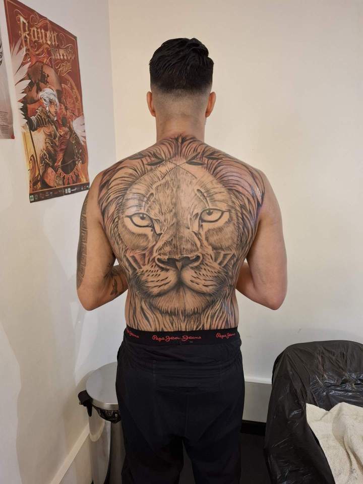 Révision artistique de tatouage Louviers