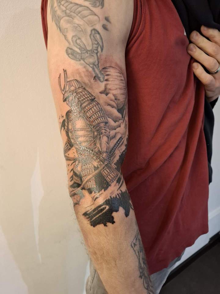 Révision artistique de tatouage Louviers