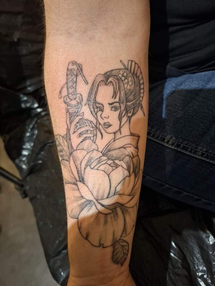 Révision artistique de tatouage Louviers